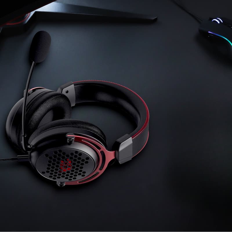 REDRAGON Over-Ear DIOMEDES Honeycomb 3.5mm AUX Gaming Headset - Black image 6