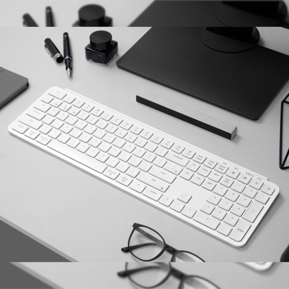 Keychron B6 Pro Ultra-Slim 100% Wireless Keyboard – Ivory White image 4