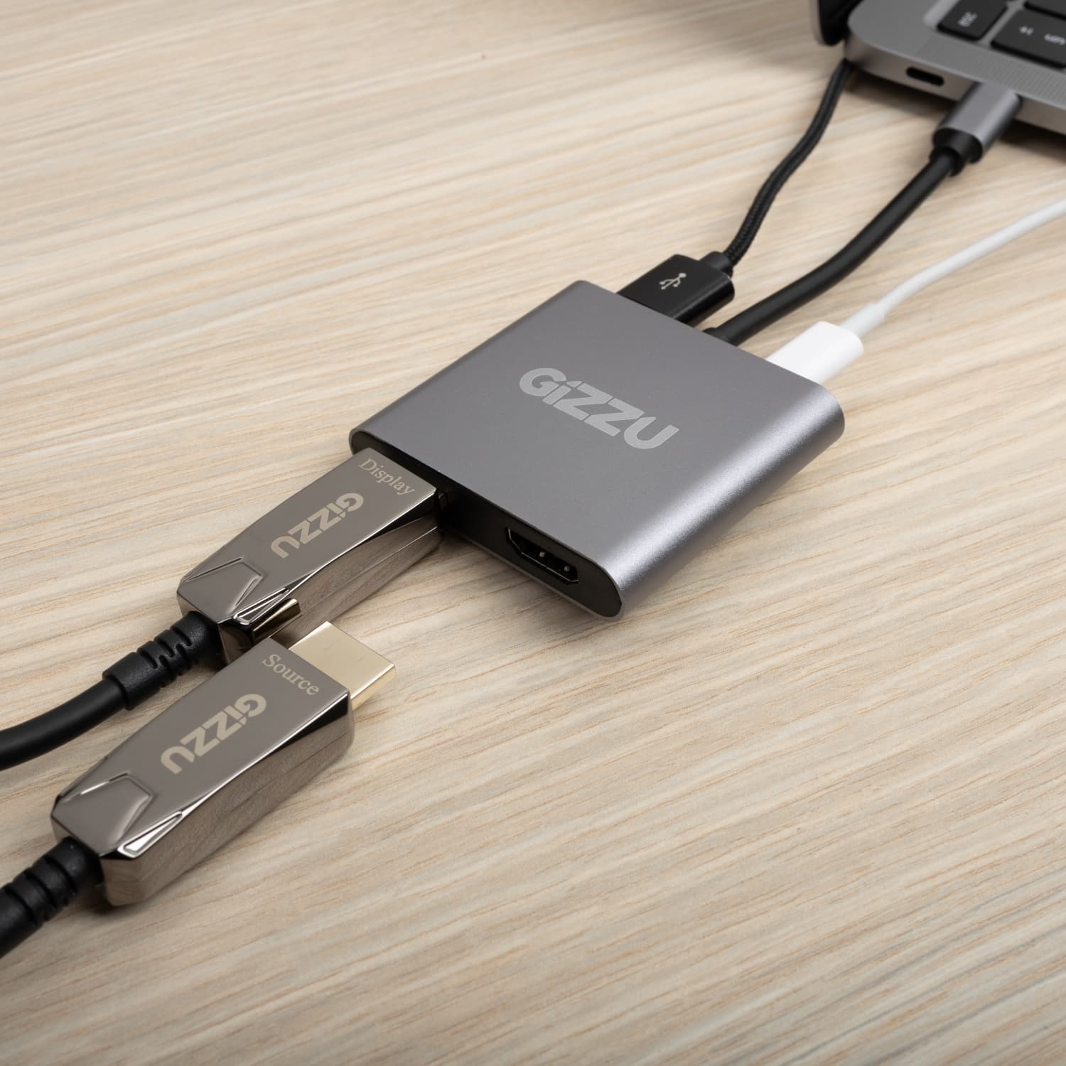 Gizzu 4-in-1 Type-C to Dual HDMI Hub image 6