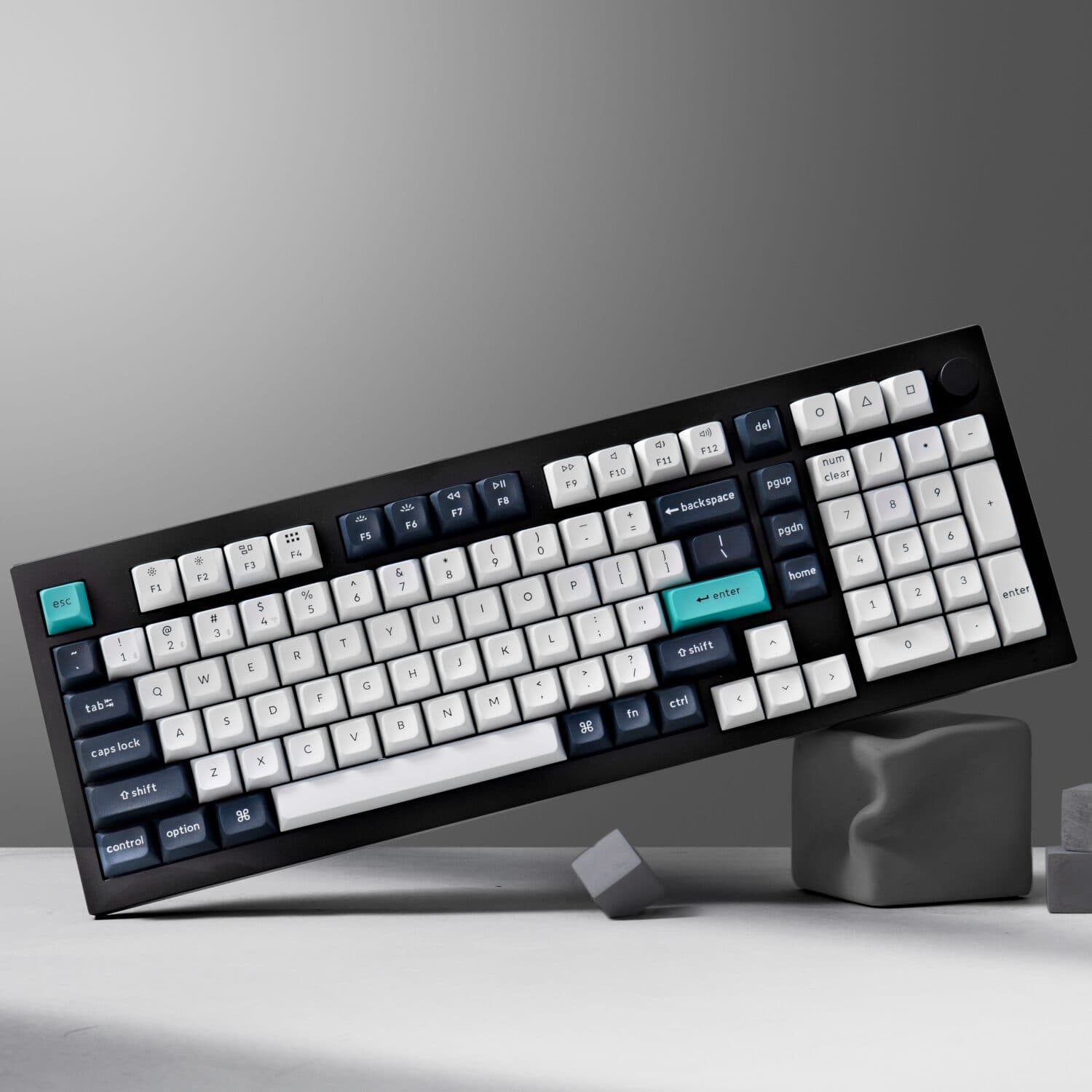 Keychron Q5M-M1 QMK/VIA Wireless Custom Keyboard - Black image 5
