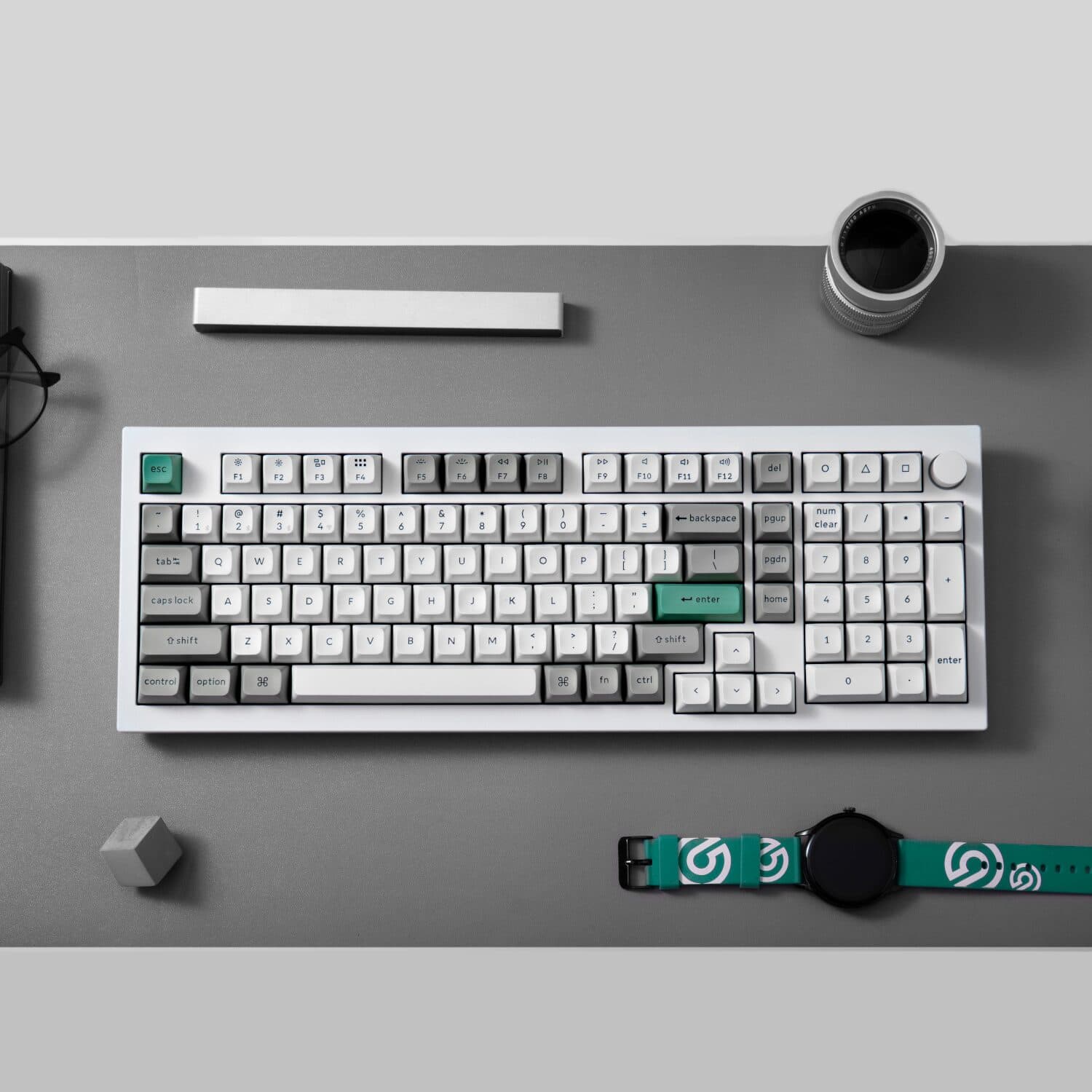 Keychron Q5M-P1 QMK/VIA Wireless Custom Keyboard - Shell White image 5
